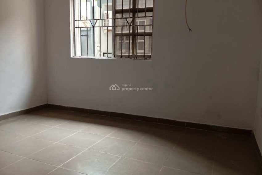 067934f2a58d98-comfy-room-self-con-self-contained-for-rent-ikota-lekki-lagos